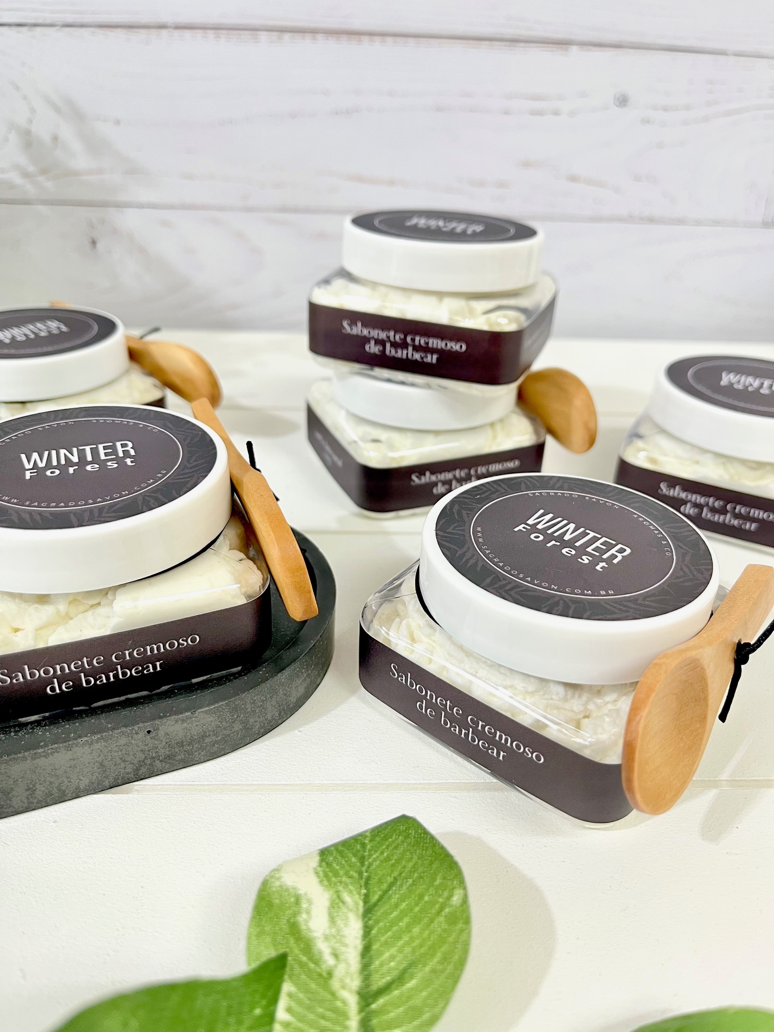Sabonete cremoso de barbear 120g - Linha Winter Forest